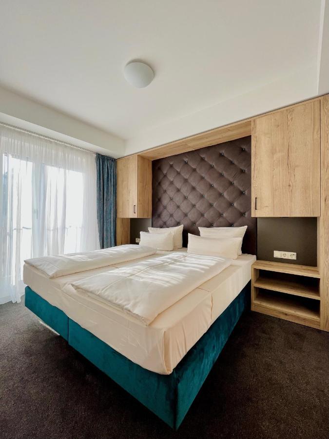 Apartment Familienapartment Mit Panoramablick Zur Frauenkirche Dresden